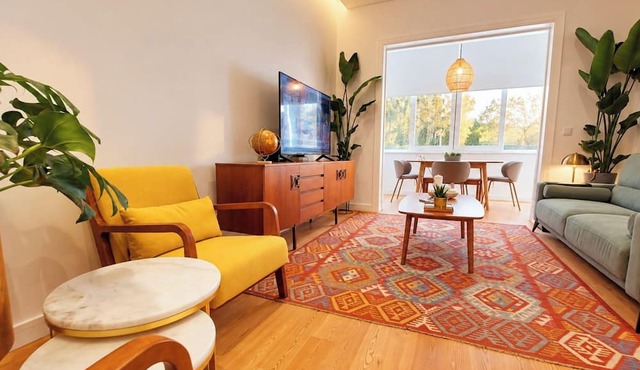 Spacious apartment in Lisbon | 2 bedrooms with AC in Lisbon