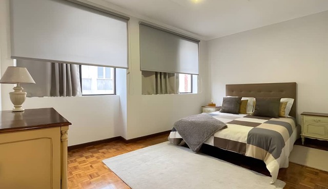'Praça AL T2' Apartment with Mountain View, Wi-Fi and Air Conditioning