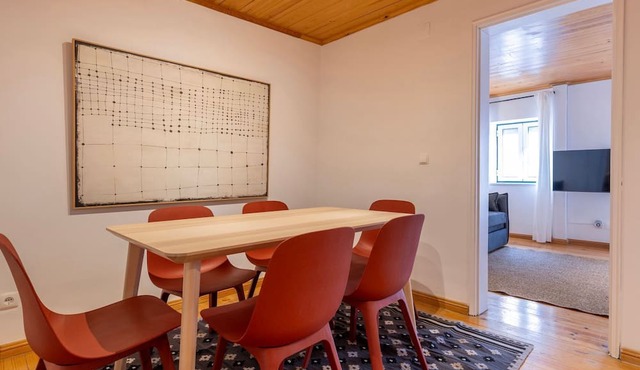 The Lisbon Serenity Apartment by LovelyStay