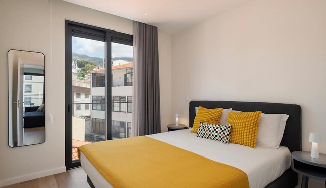 Holidays in Funchal - Golden City C