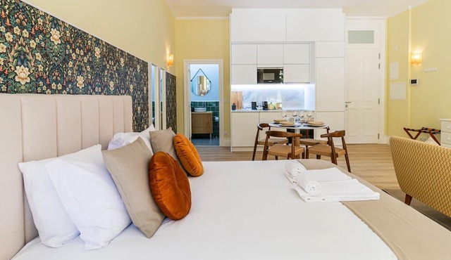 Urban House Marquês - E - by LovelyStay in Porto