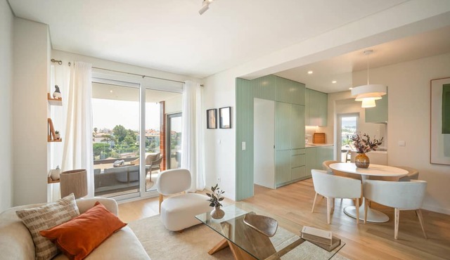 An amazing apartment with Ocean and Estoril view