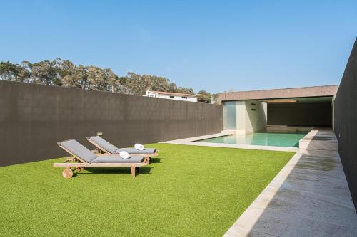 GuestReady - Luxurious Beachfront Villa Retreat in Vila Nova de Gaia