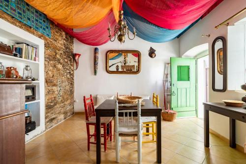 Casa do Rio in Santana de Cambas