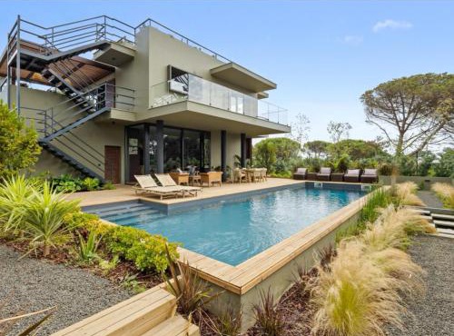 Villa Olive - Design Retreat by the Lagoon in Vau