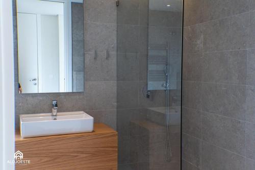 The Arborglen - 3 Bedrooms Apartment - Santa Cruz in Praia de Santa Cruz