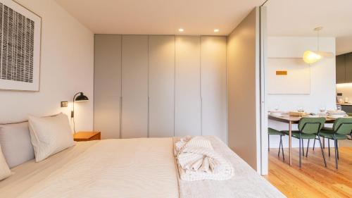 Premium Flat, Balcony, Metro, Porto Business School in Porto