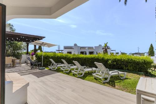 #025 Charming 3BR Apartment Albufeira Stay in Albufeira