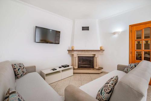 Villa Coelha - Table tennis and Pool Table in Albufeira