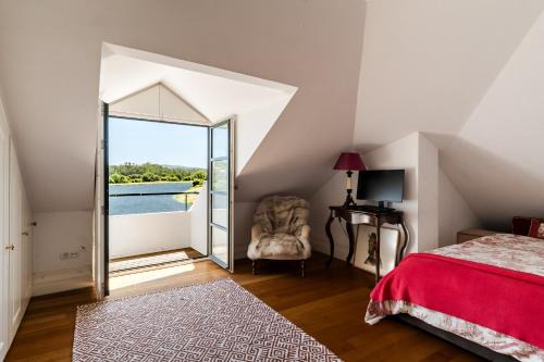 Casa da Barca do Lago in Esposende