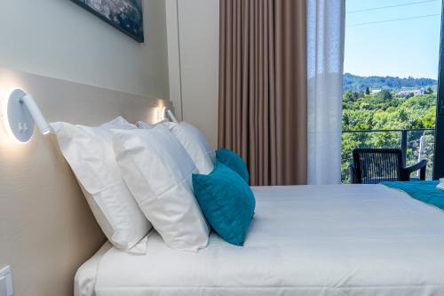 Lima Riverview Suites