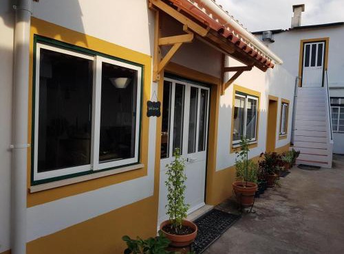 Charming House Santarém + Pool in Santarem