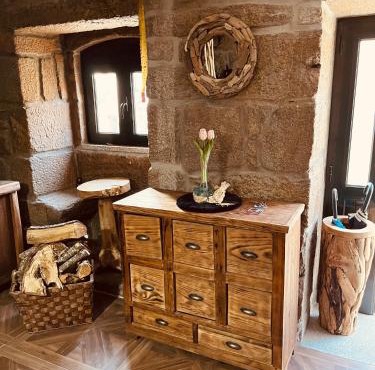 Vila Adelaide in Cabril