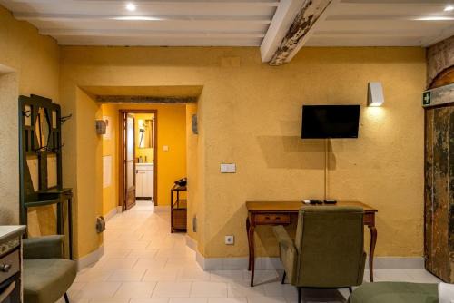 Rustic Village Studio by the Tagus - Porto Brandão in Caparica