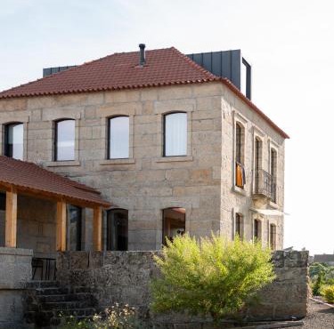 Oakstone Hills