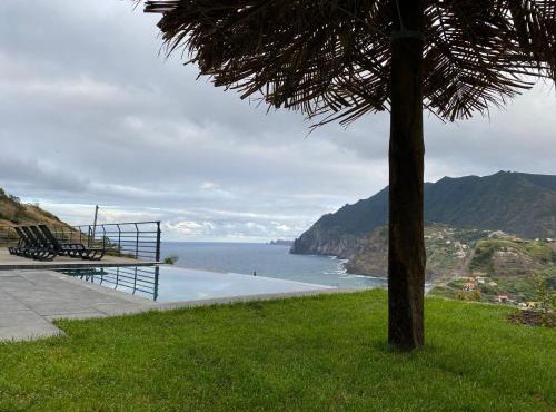 Penha D'Águia Villa in Machico