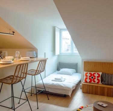 Chic 1BR Duplex w/AC Santa Catarina | By Airnest