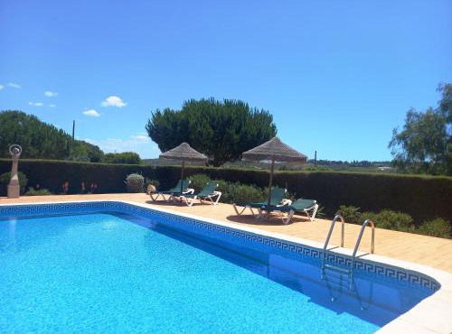 Quinta das AVES - Apartamento T2 com Piscina Comum