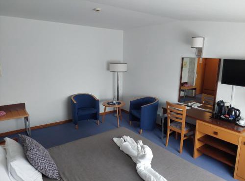 Hotel Feira Pedra Bela