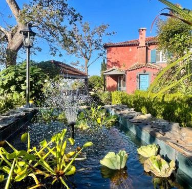 Quinta Belmonte with Private Heated Pool in Funchal