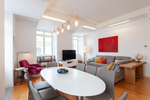 FLH Chiado Amazing Flat in Lisbon