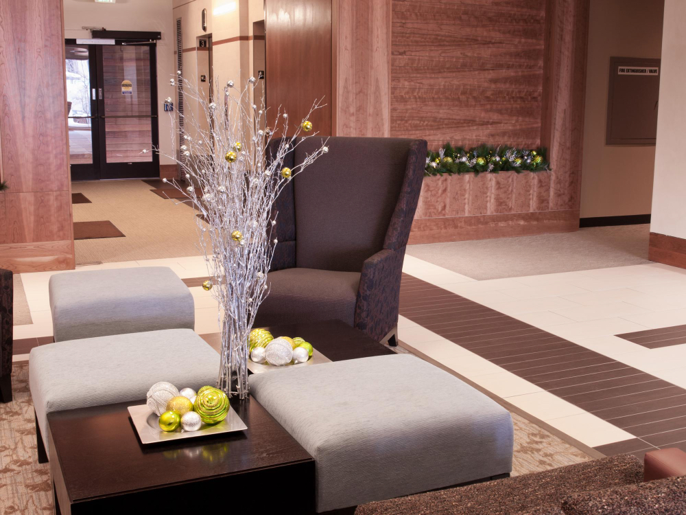 Bmyguest - Prestige Palace Apartment